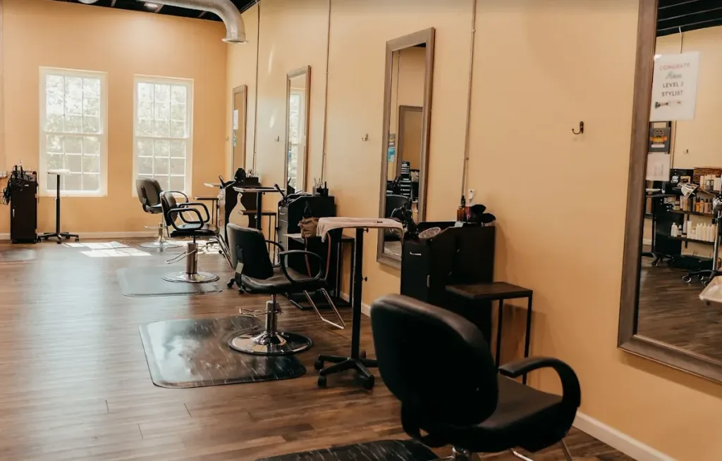 Baddhare Salon - Myrtle Beach — Hair salon in Myrtle Beach
